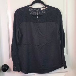 Long sleeve lacey blouse